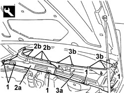 R.R. WINDSCREEN BASE TRIM