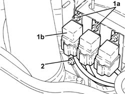 BATTERY DRIP TRAY/SUPPORT - R.R.