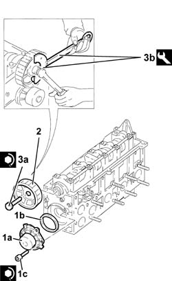 Single cylinder head, removed - overhaul