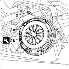Clutch - r + r with gearbox removed