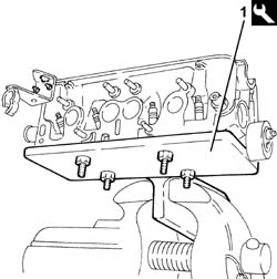 Single cylinder head, removed - overhaul