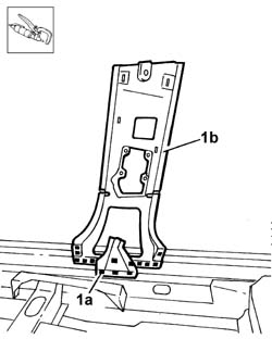 CENTRE PILLAR
