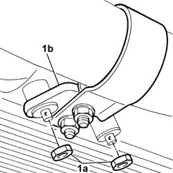 TURBOCHARGER - EXHAUST MANIFOLD - HOSE CONNECTED TO EXHAUST PIPE - R.R.
