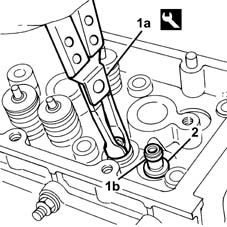 Single cylinder head, removed - overhaul