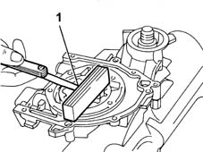 Engine oil pump, removed - check at bench