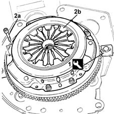 Clutch - r + r with gearbox removed