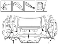 R.R. REAR TRIM (structural element)
